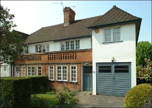 23 Hill Rise